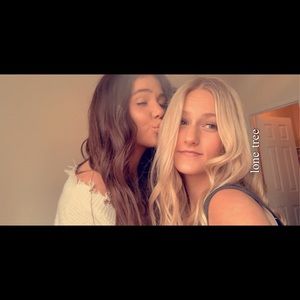 Meet your Posher, Lilly